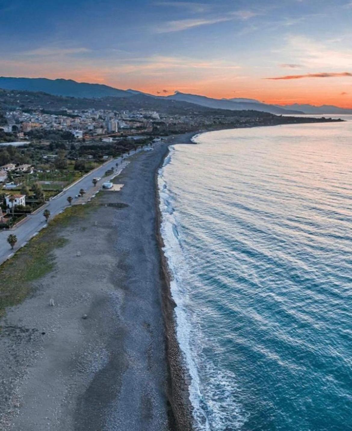 Appartamento Vista Isole Eolie แอคเควโดลชิ ภายนอก รูปภาพ